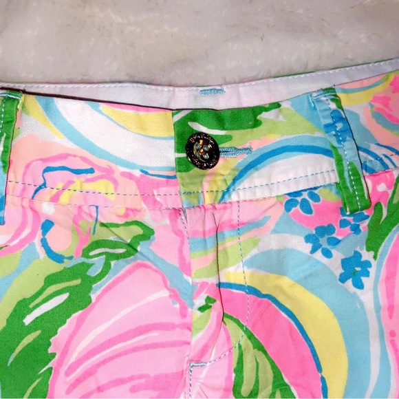 🆕LILLY PULITZER The Callahan Short in So A Peeling - Picture 3 of 5